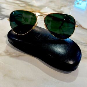 Ray ban classic aviator gold with green lens size 58